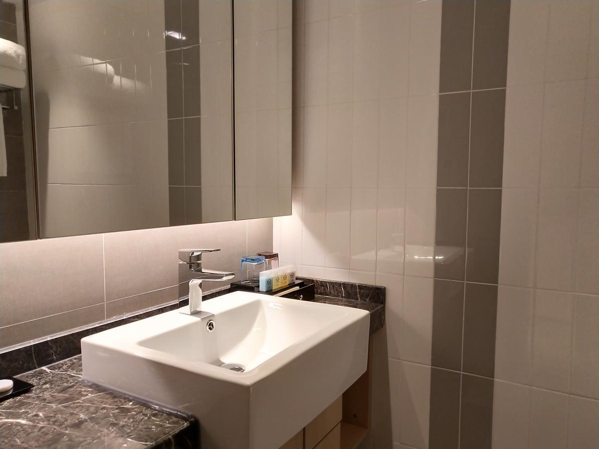 Shanghai Rongju Hotel Lujiazui Hotel Kültér fotó